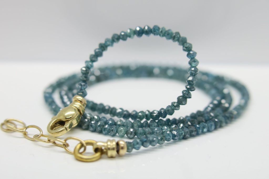 Diamantcollier...blauer Glitzertraum  585er Gold