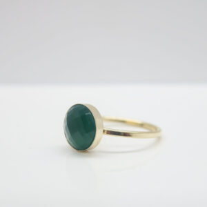 Chalcedon..smaragdgrüner Ring 925 vergoldet